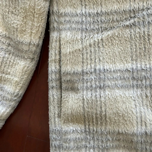 OAK + FORT Shacket Size Small Relaxed fit. Shirt silhouette. Fuzzy plaid fabric. - Picture 14 of 16